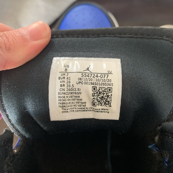 Jordan 1 Mid Hyper Royal Tumbled Leather - Picture 8 of 13